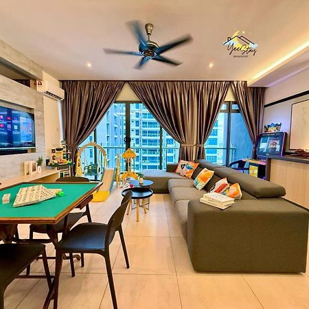 MalaccaAtlantis 8-12Pax/Netflix/Video Game/5Min To Jonker公寓 外观 照片